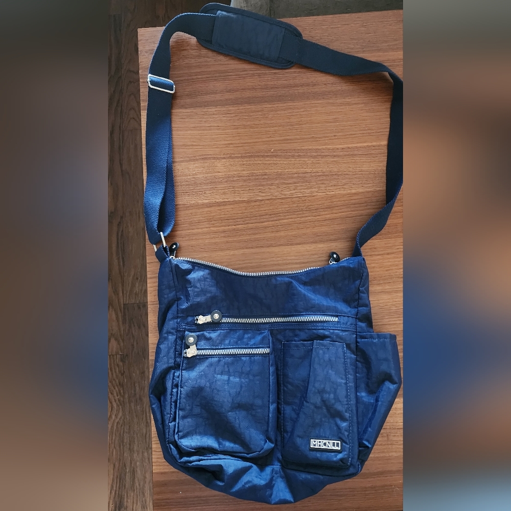 NWOT Navy Blue Travel Bag